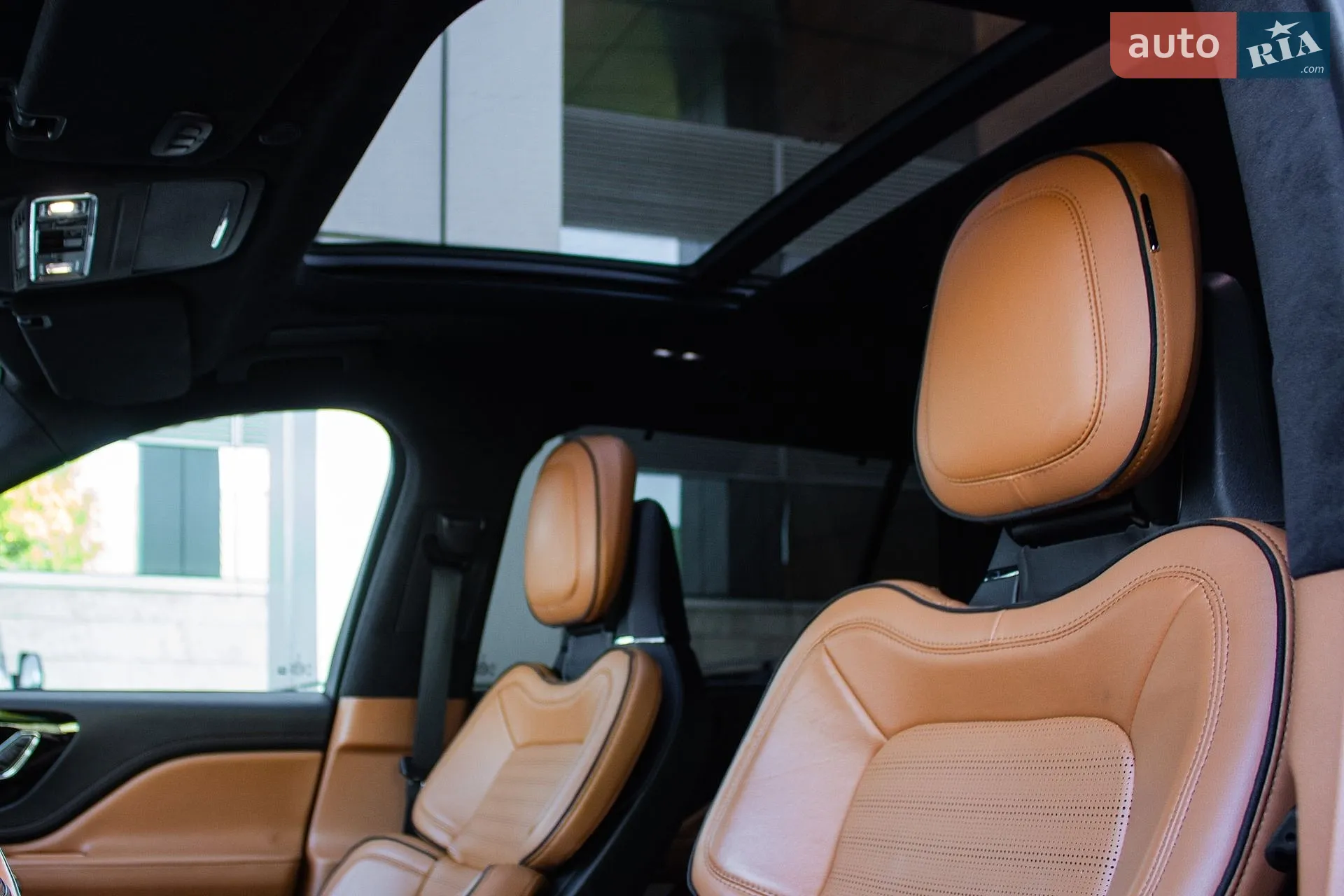 2020 Lincoln Aviator - мініатюра 11