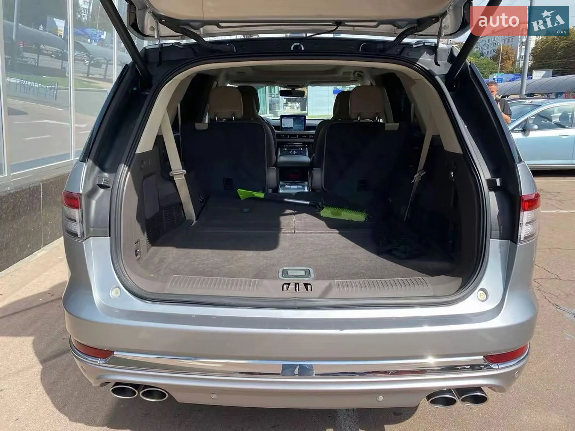 2019 Lincoln Aviator - мініатюра 15