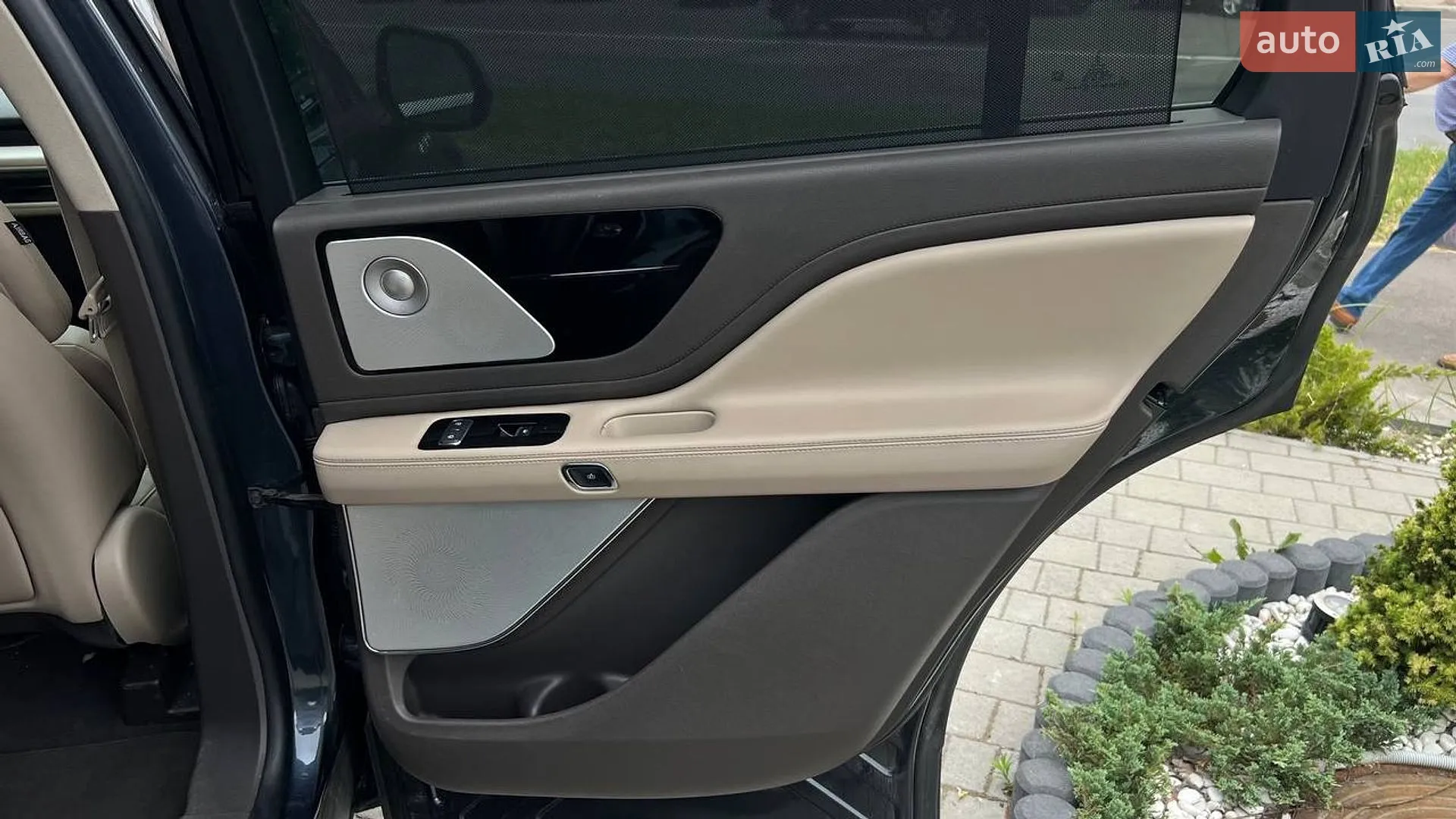 2021 Lincoln Aviator - мініатюра 42