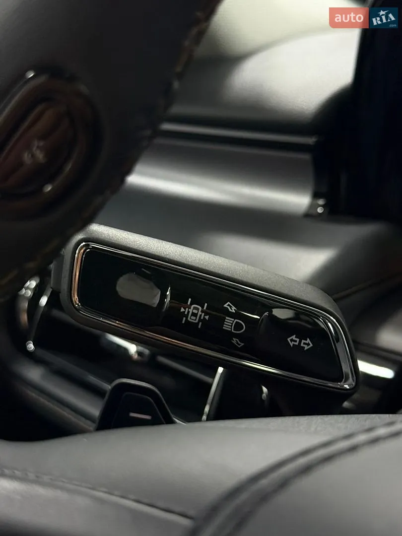 2025 Lincoln Aviator - мініатюра 37