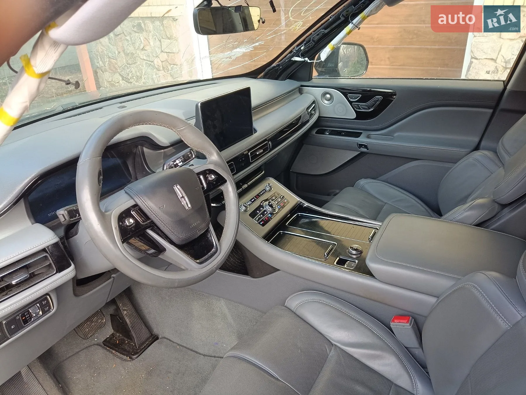 2019 Lincoln Aviator - мініатюра 7