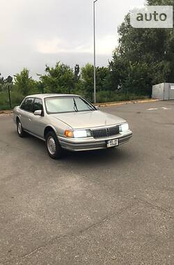 Седан Lincoln Continental 1990 в Киеве