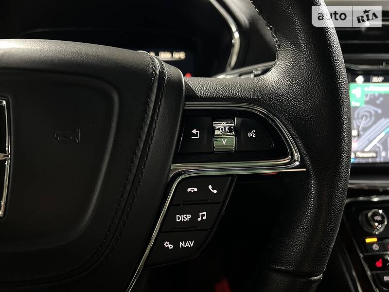Седан Lincoln Continental 2018 в Києві