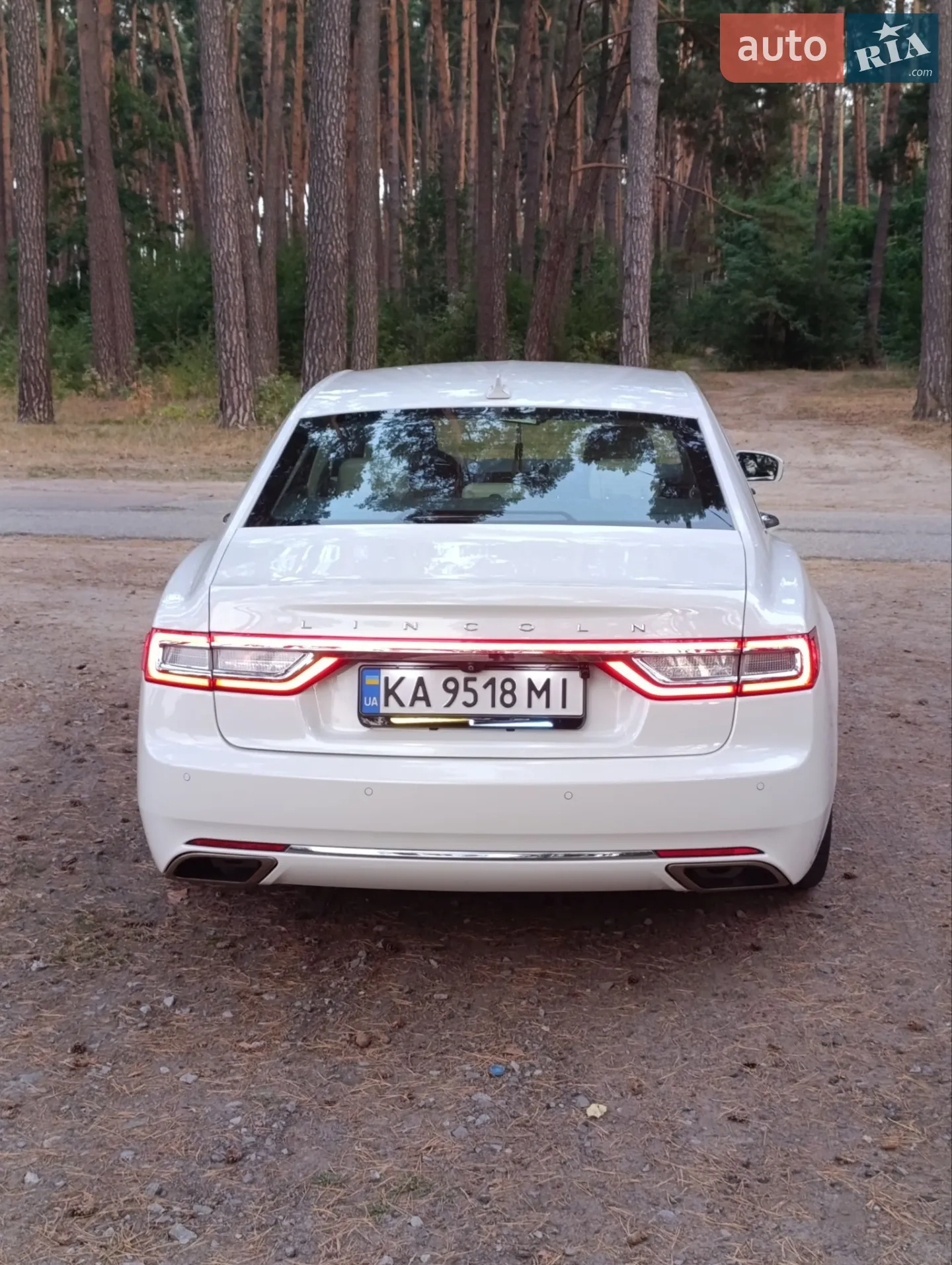 2019 Lincoln Continental - мініатюра 9