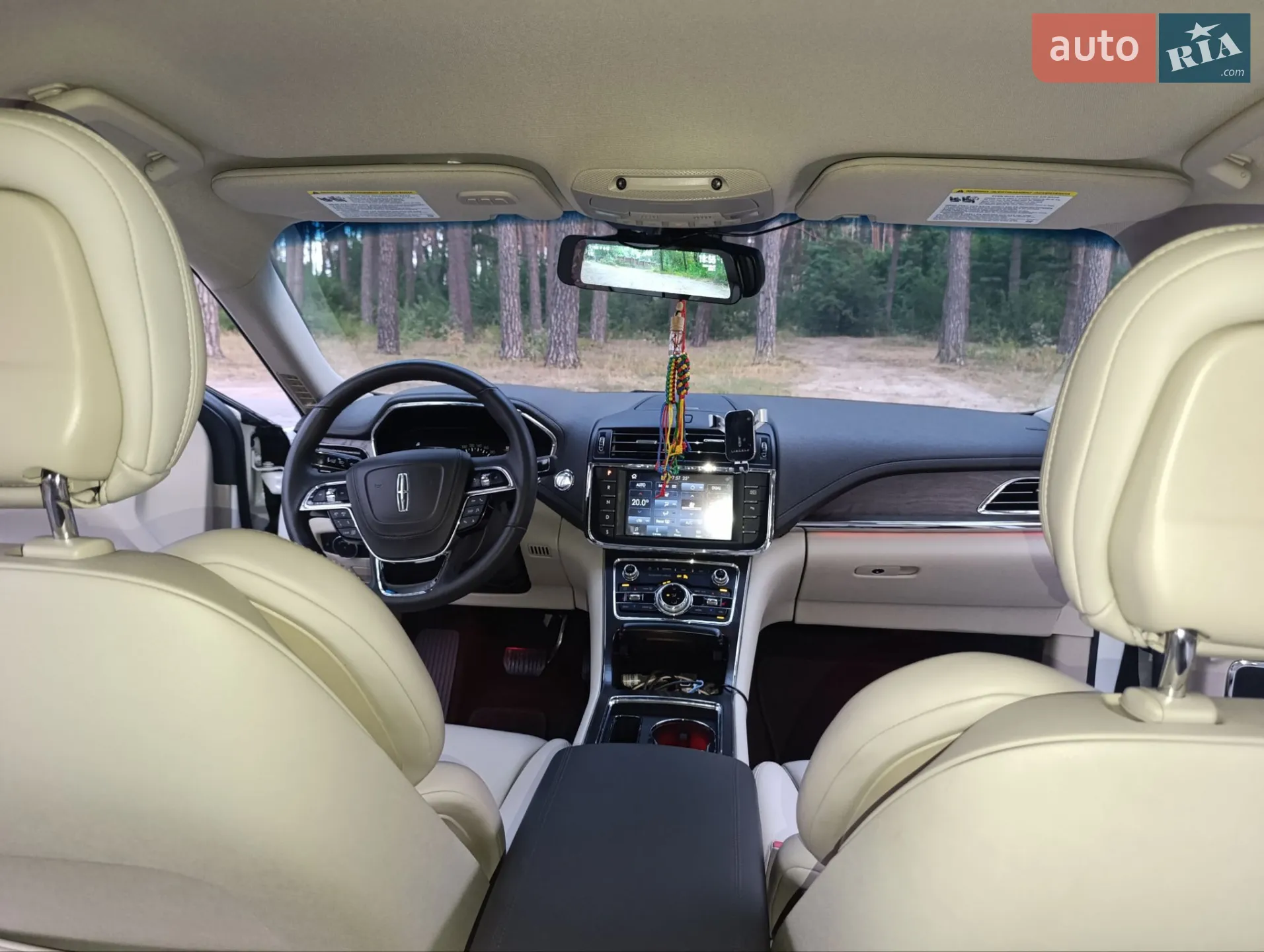 2019 Lincoln Continental - мініатюра 32