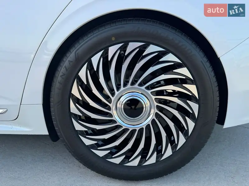 Lincoln Continental