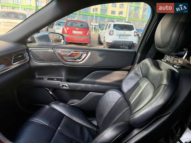 Седан Lincoln Continental 2017 в Киеве