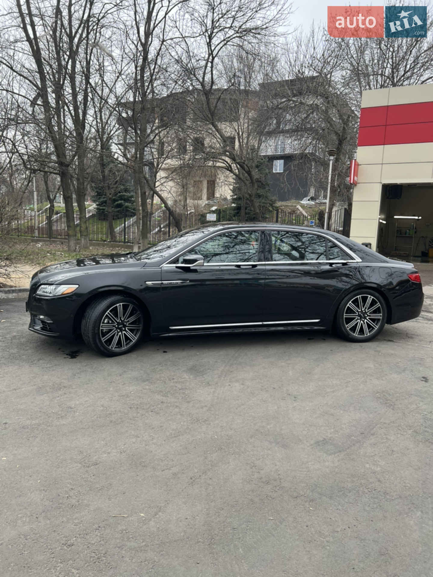 2020 Lincoln Continental - мініатюра 4