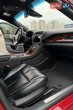 Седан Lincoln Continental 2020 в 