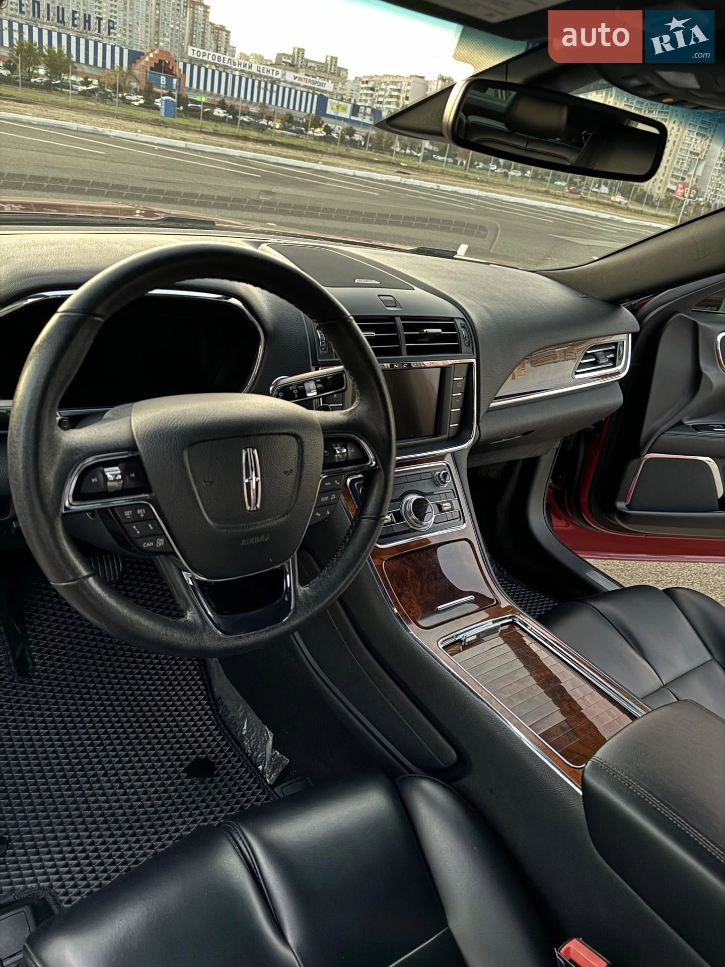 2020 Lincoln Continental - мініатюра 39