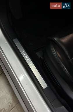 Седан Lincoln Continental 2017 в 