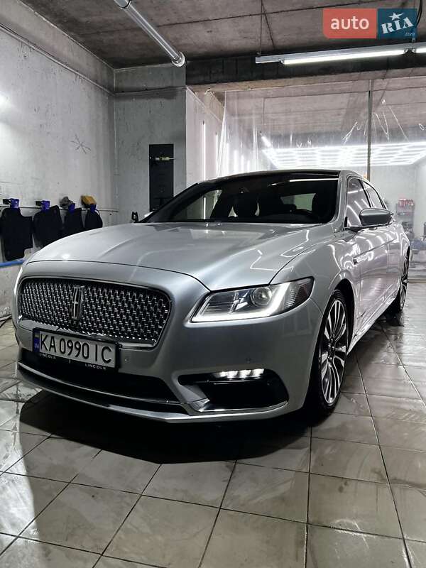 Lincoln Continental 2017