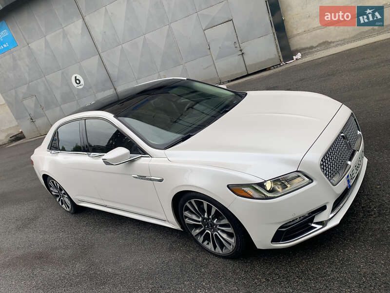 Седан Lincoln Continental 2017 в Днепре