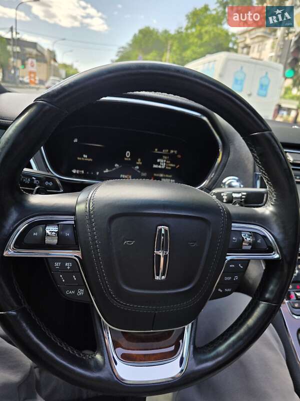 Седан Lincoln Continental 2017 в Одессе