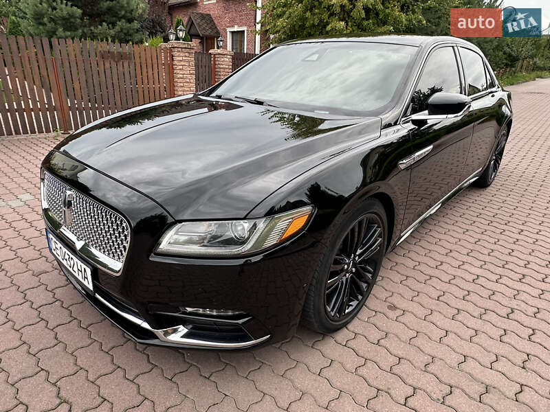 Седан Lincoln Continental 2016 в Чернівцях