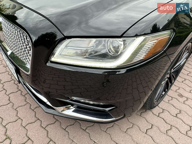 Седан Lincoln Continental 2016 в Чернівцях