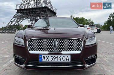 Седан Lincoln Continental 2016 в 