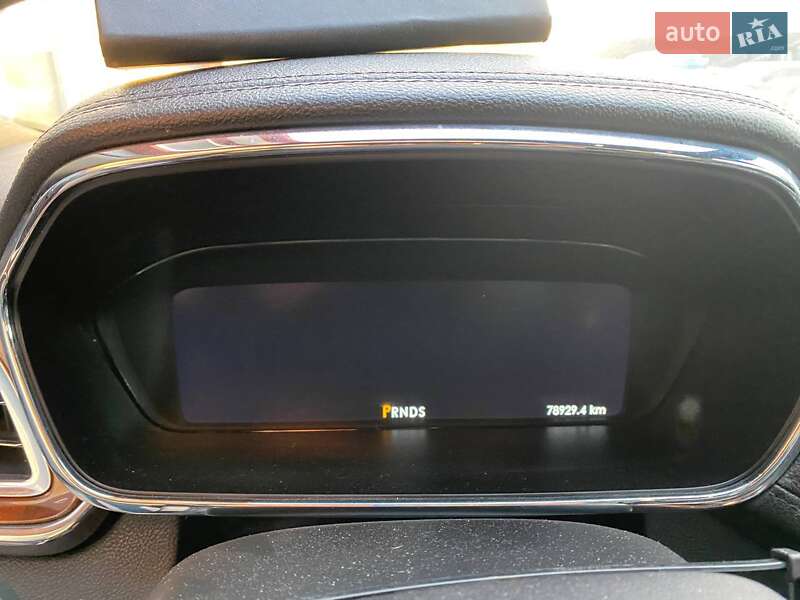 Седан Lincoln Continental 2017 в Львове