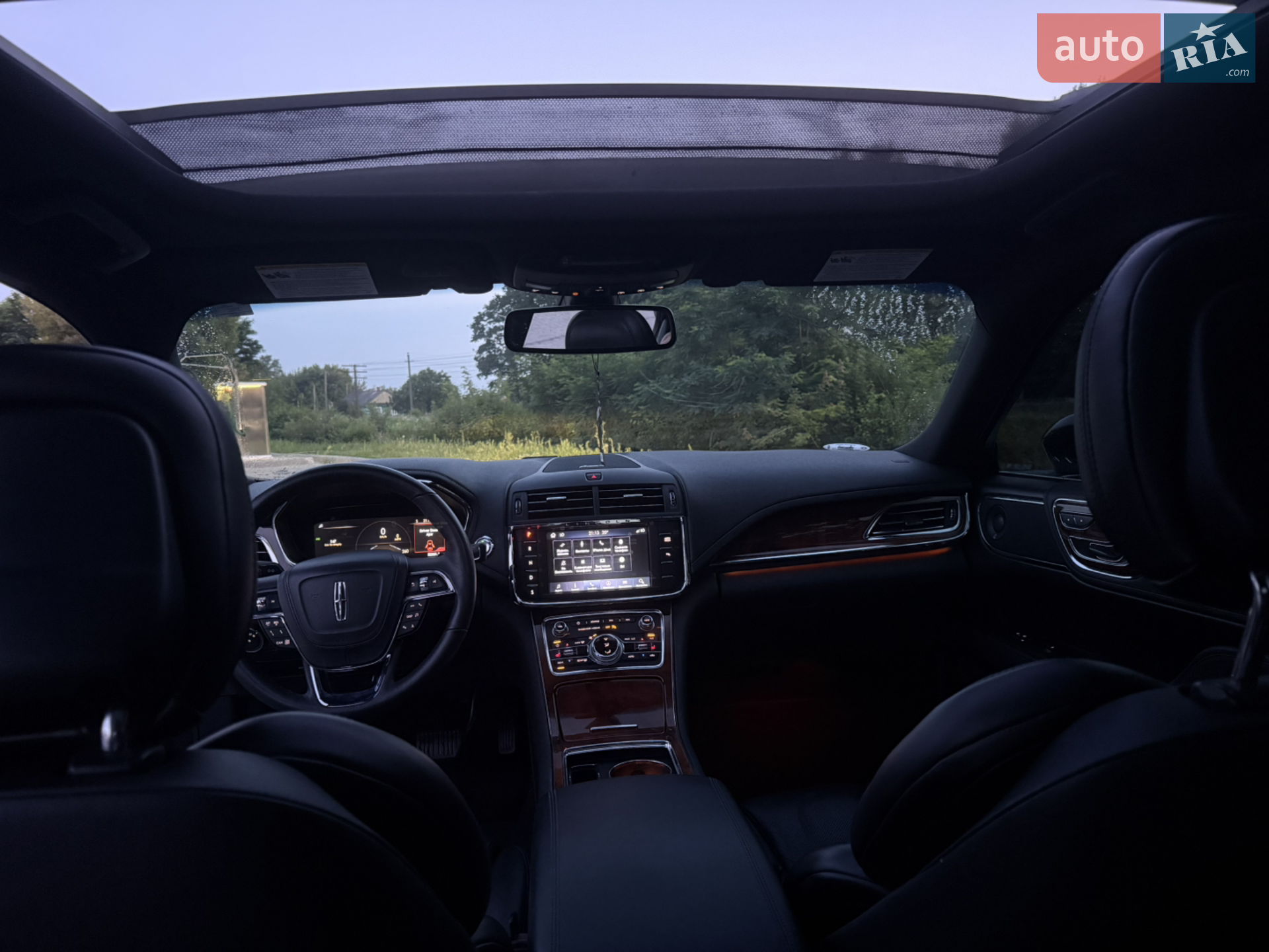2020 Lincoln Continental - мініатюра 8