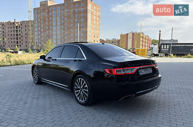 Седан Lincoln Continental 2016 в 