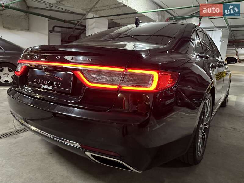 Седан Lincoln Continental 2018 в Києві