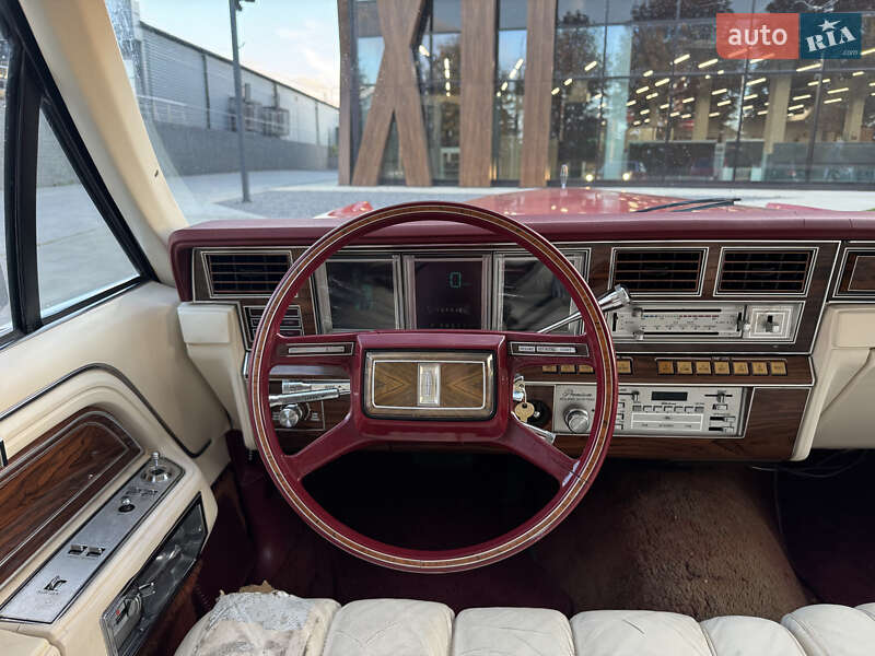 Купе Lincoln Continental 1980 в Луцке