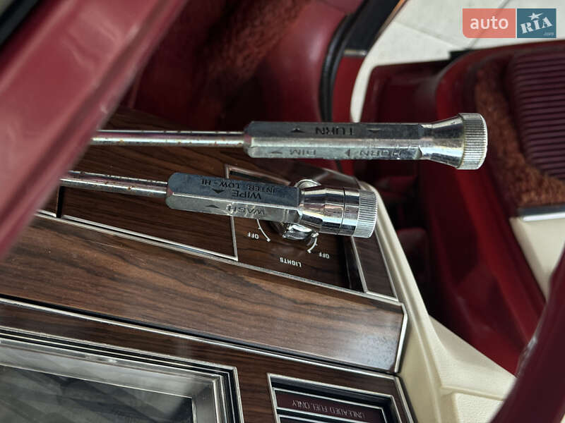 Купе Lincoln Continental 1980 в Луцке
