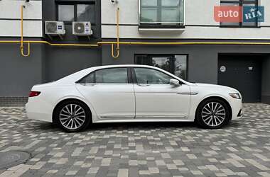 Седан Lincoln Continental 2017 в 