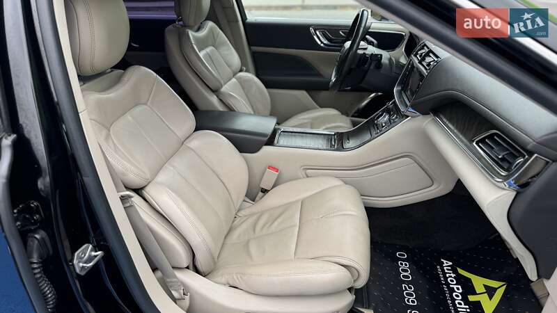 Седан Lincoln Continental 2016 в Києві фото 21 Седан Lincoln Continental 2016 в Києві