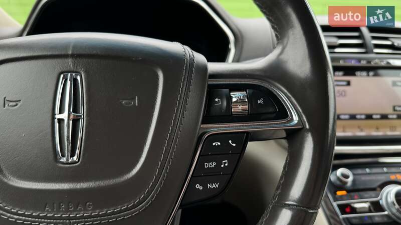 Седан Lincoln Continental 2016 в Києві фото 30 Седан Lincoln Continental 2016 в Києві