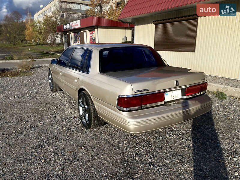 Седан Lincoln Continental 1990 в Новой Водолаге фото 8 Седан Lincoln Continental 1990 в Новой Водолаге