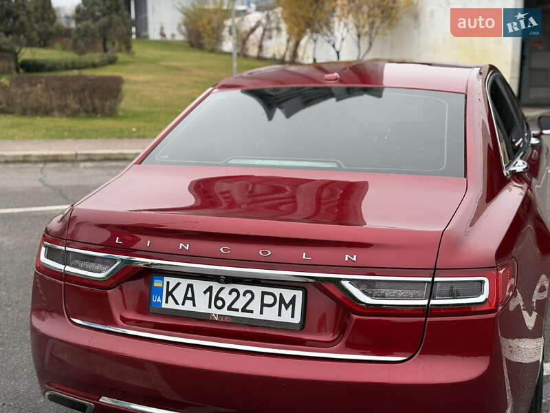 Седан Lincoln Continental 2017 в Киеве