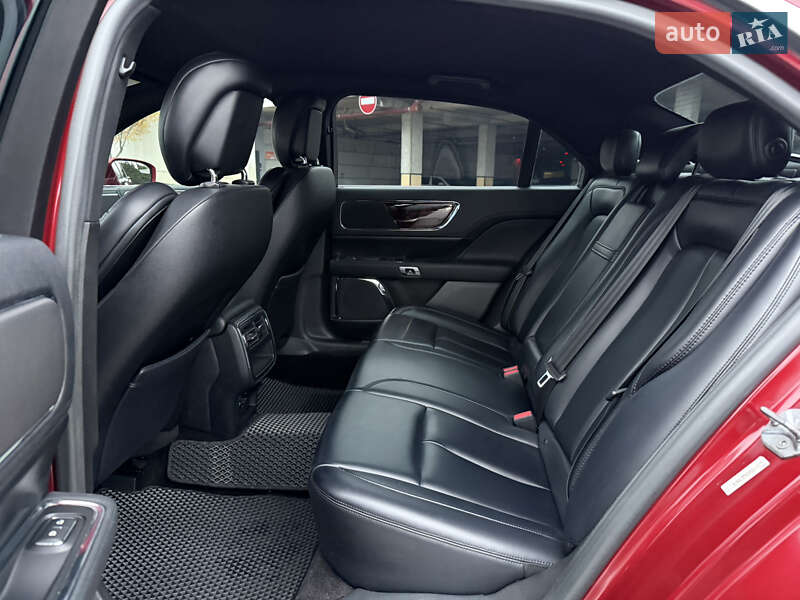 Седан Lincoln Continental 2017 в Киеве