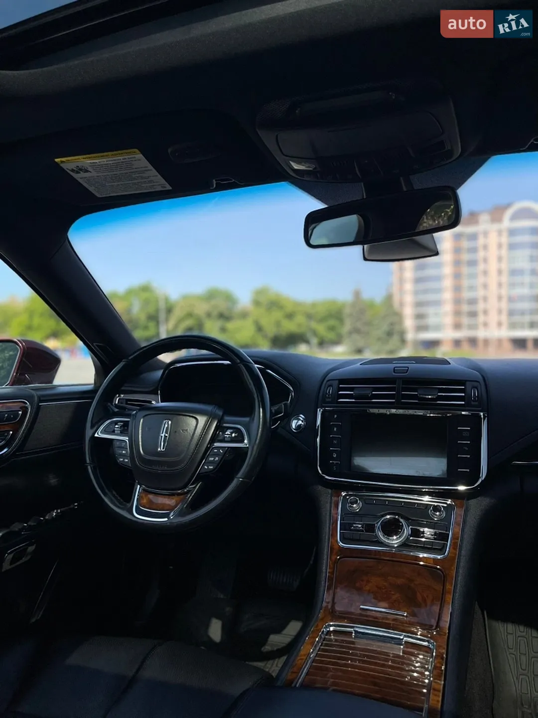 2017 Lincoln Continental - мініатюра 17