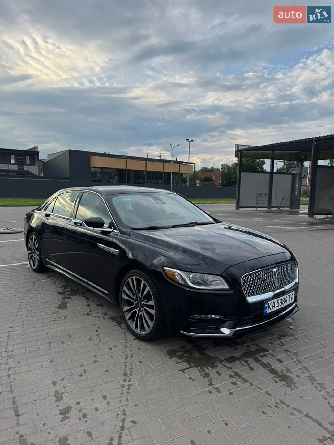 2016 Lincoln Continental - мініатюра 4