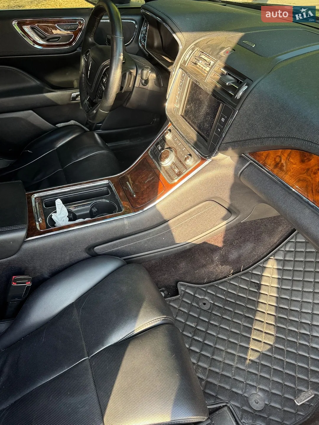 2017 Lincoln Continental - мініатюра 9