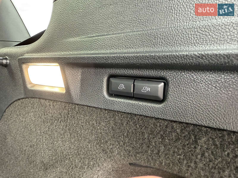 Внедорожник / Кроссовер Lincoln Corsair 2021 в Киеве