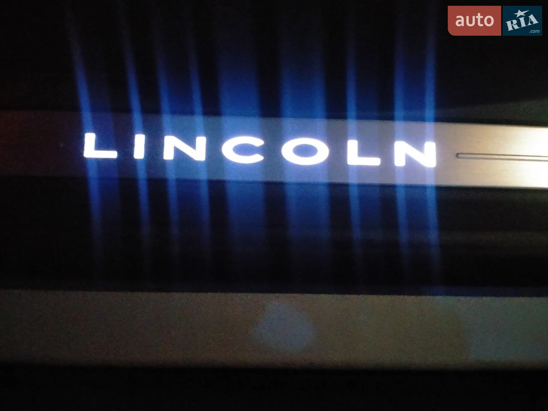 2020 Lincoln Corsair - мініатюра 22