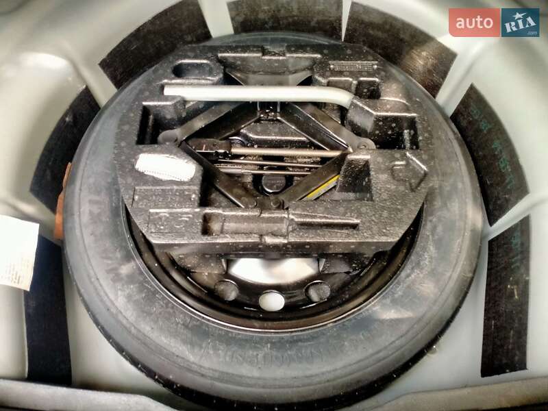 Внедорожник / Кроссовер Lincoln Corsair 2020 в Запорожье фото 39 Внедорожник / Кроссовер Lincoln Corsair 2020 в Запорожье