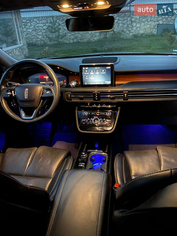 Позашляховик / Кросовер Lincoln Corsair 2022 в Тернополі