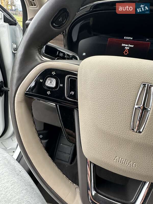 Позашляховик / Кросовер Lincoln Corsair 2022 в Києві