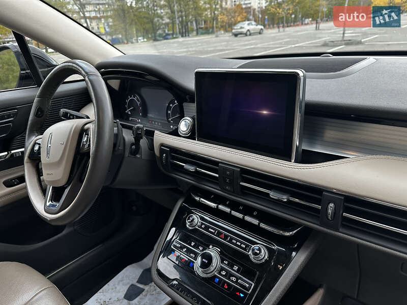 Внедорожник / Кроссовер Lincoln Corsair 2022 в Киеве фото 20 Внедорожник / Кроссовер Lincoln Corsair 2022 в Киеве