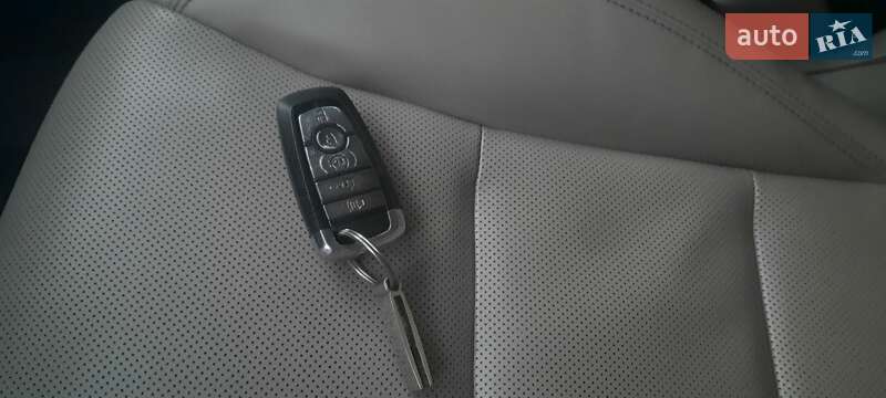 Внедорожник / Кроссовер Lincoln Corsair 2020 в Ровно фото 35 Внедорожник / Кроссовер Lincoln Corsair 2020 в Ровно