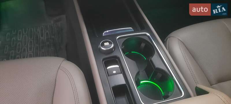 Внедорожник / Кроссовер Lincoln Corsair 2020 в Ровно фото 34 Внедорожник / Кроссовер Lincoln Corsair 2020 в Ровно