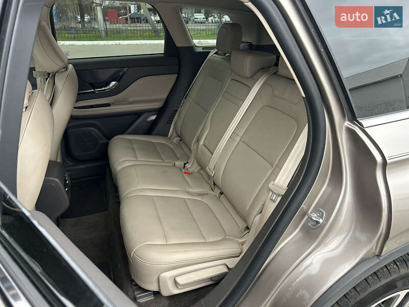 Позашляховик / Кросовер Lincoln Corsair 2021 в Одесі фото 20 Позашляховик / Кросовер Lincoln Corsair 2021 в Одесі