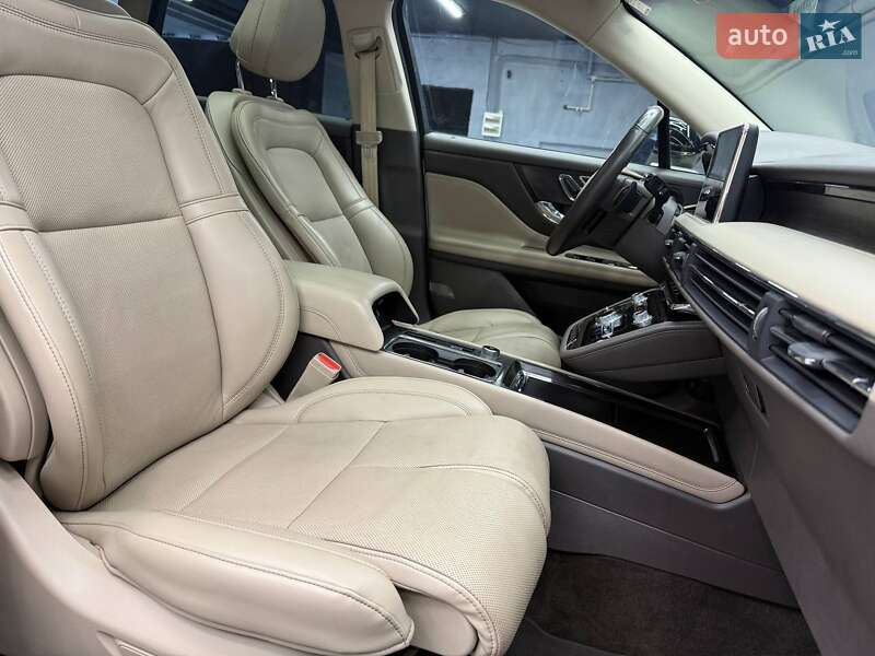 Позашляховик / Кросовер Lincoln Corsair 2019 в Чернівцях