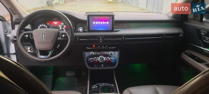Позашляховик / Кросовер Lincoln Corsair 2020 в Рівному