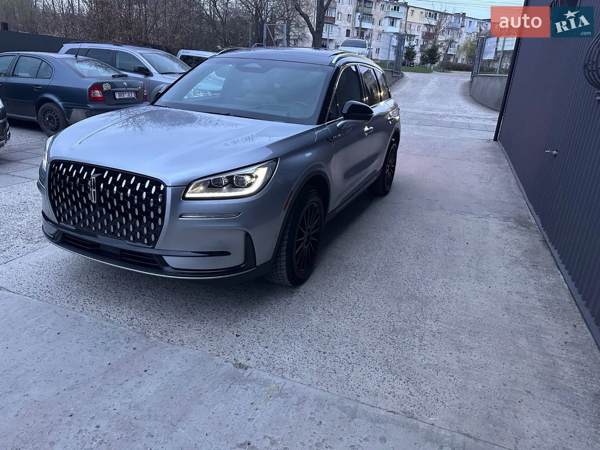 2023 Lincoln Corsair - мініатюра 11