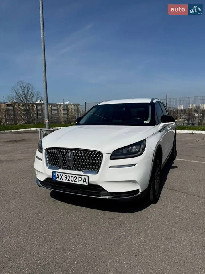 2021 Lincoln Corsair - мініатюра 24