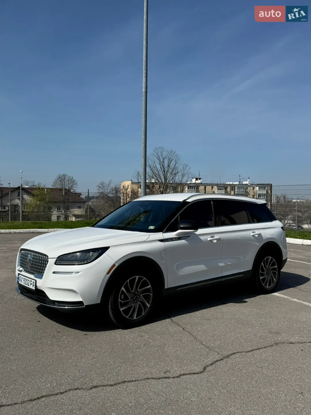 2021 Lincoln Corsair - мініатюра 3